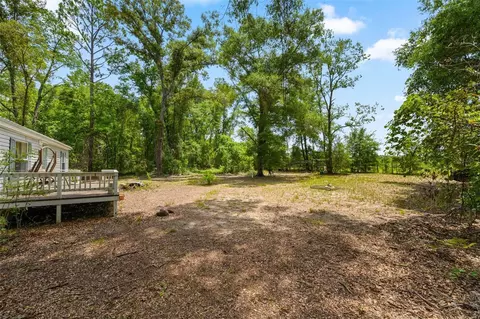 Exterior - 25697 21st Rd, O Brien, FL 32071 photo 8 of 11