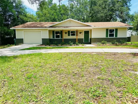 25426 SW 18th Ave, Newberry, FL 32669