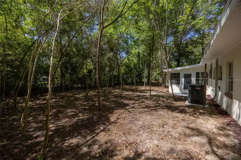 Exterior - 640 NW 36th Ter, Gainesville, FL 32607 photo 9 of 11