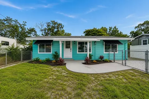 5541 Kensington St, Sarasota, FL 34232