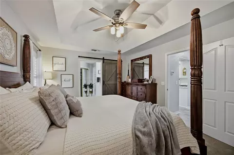 Bedroom - 6739 NW 34th Ter, Gainesville, FL 32653 photo 1 of 5