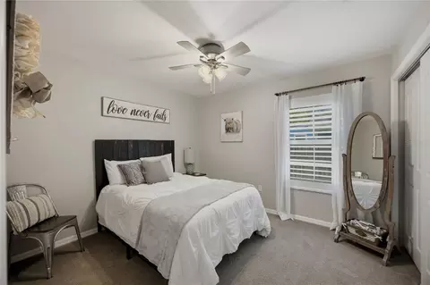 Bedroom - 6739 NW 34th Ter, Gainesville, FL 32653 photo 4 of 5