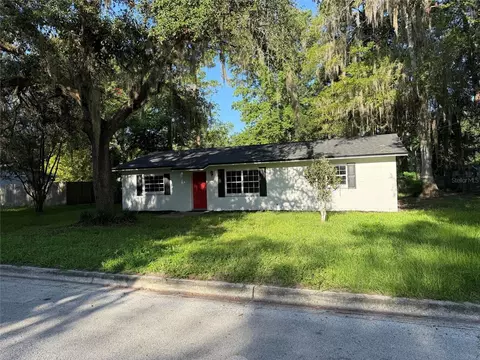 2100 SE 50th St, Gainesville, FL 32641
