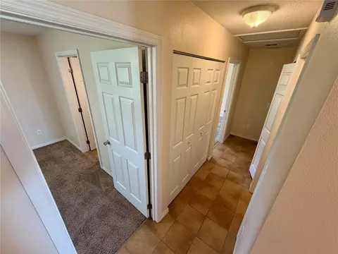 Entry Way - 8076 Juniper Rd, Ocala, FL 34480 photo 1 of 2