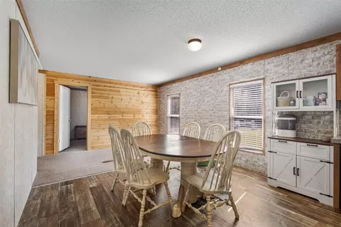 Dining - 7650 NE 105th Ave, Bronson, FL 32621 photo 3 of 3