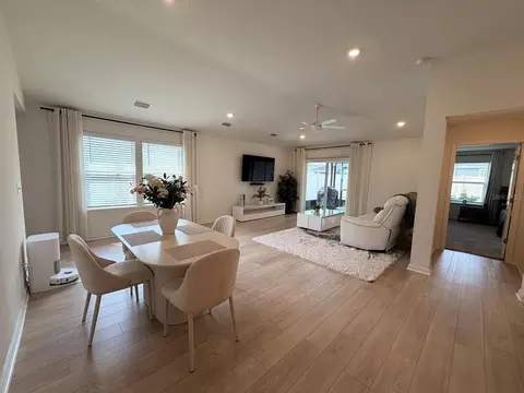 Dining - 354 Boulder Ln, Saint Johns, FL 32259 photo 2 of 2