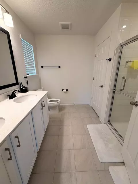 Bath - 354 Boulder Ln, Saint Johns, FL 32259 photo 1 of 8