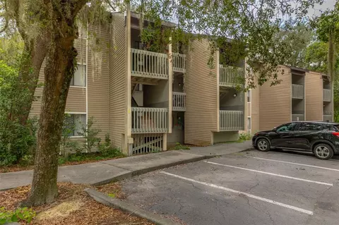 83 SE 16th Ave #E202, Gainesville, FL 32601