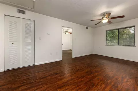 Living - 83 SE 16th Ave #E202, Gainesville, FL 32601 photo 2 of 2