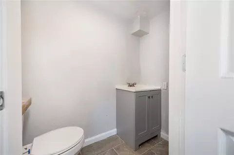 Bath - 503 5th St SW, Jasper, FL 32052 photo 3 of 4