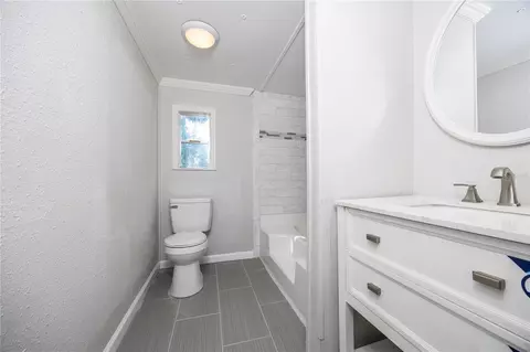 Bath - 503 5th St SW, Jasper, FL 32052 photo 1 of 4