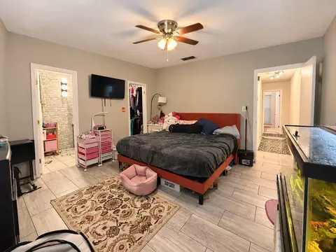 Bedroom - 731 NW 37th St, Gainesville, FL 32607 photo 1 of 3