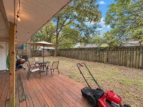 Exterior - 731 NW 37th St, Gainesville, FL 32607 photo 4 of 6