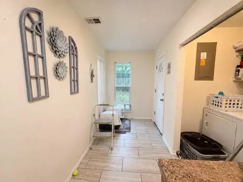 Other - 731 NW 37th St, Gainesville, FL 32607 photo 2 of 6
