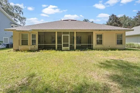 Exterior - 1861 SW 65th Dr, Gainesville, FL 32607 photo 5 of 7