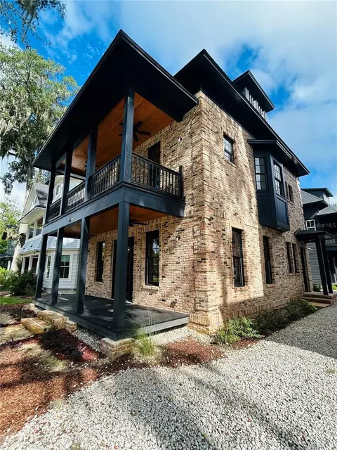 Exterior - 294 NW 12th Ave, Gainesville, FL 32601 photo 5 of 8