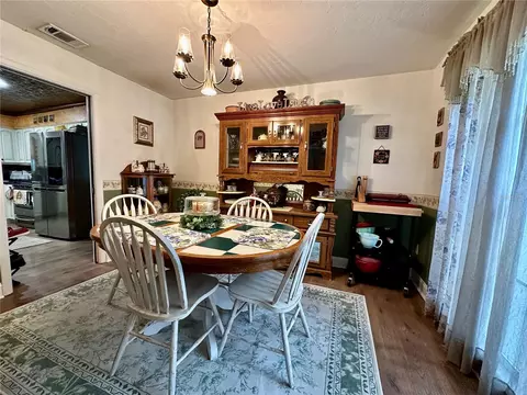 Dining - 8614 SW 1st Ave, Gainesville, FL 32607 photo 2 of 3