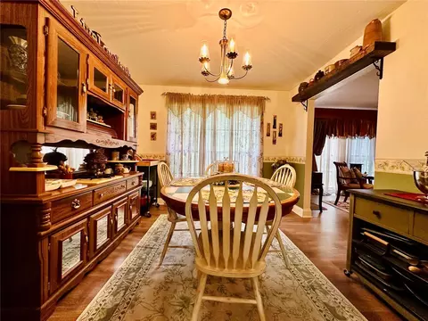 Dining - 8614 SW 1st Ave, Gainesville, FL 32607 photo 1 of 3