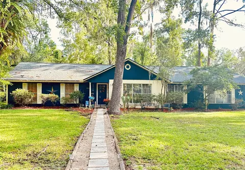 Exterior - 8614 SW 1st Ave, Gainesville, FL 32607 photo 2 of 10