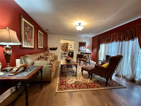 Living - 8614 SW 1st Ave, Gainesville, FL 32607 photo 5 of 6