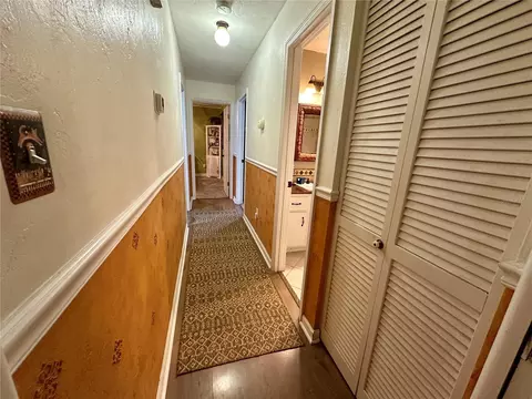 Entry Way - 8614 SW 1st Ave, Gainesville, FL 32607 photo 2 of 2
