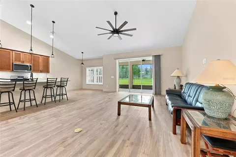 Living - 16 Lakeside Dr, Ocala, FL 34482 photo 1 of 7