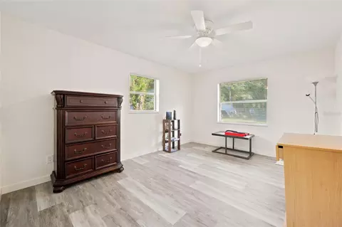 Bedroom - 105 E Harvard St, Inverness, FL 34452 photo 3 of 4