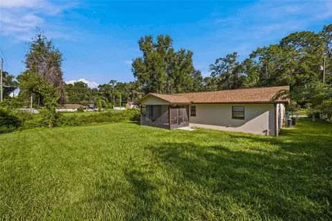 Exterior - 105 E Harvard St, Inverness, FL 34452 photo 8 of 8