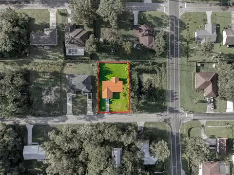 View/Area - 105 E Harvard St, Inverness, FL 34452 photo 2 of 7
