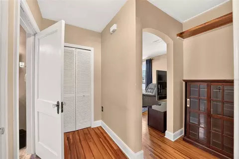 Entry Way - 1139 NE 8th St, Ocala, FL 34470 photo 6 of 6