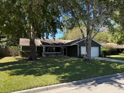5110 NW 24th Dr, Gainesville, FL 32605