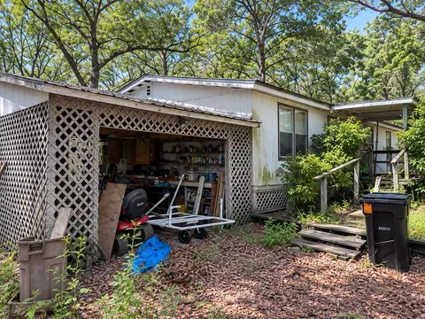 2327 NW 121st Ave, Gainesville, FL 32609