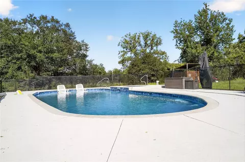 Exterior - 5151 NE 124th Ter, Williston, FL 32696 photo 8 of 16