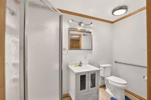 Bath - 5151 NE 124th Ter, Williston, FL 32696 photo 6 of 6