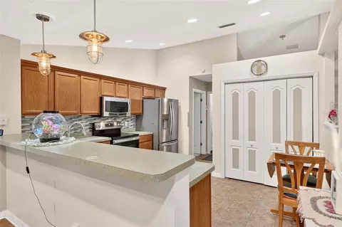 Kitchen - 118 Garnet Pl, Interlachen, FL 32148 photo 1 of 4