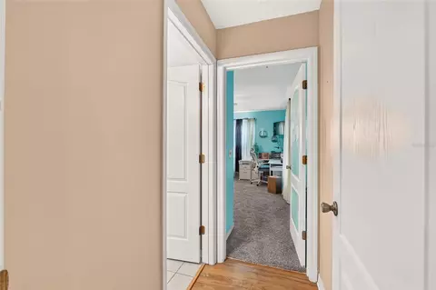 Entry Way - 118 Garnet Pl, Interlachen, FL 32148 photo 5 of 5