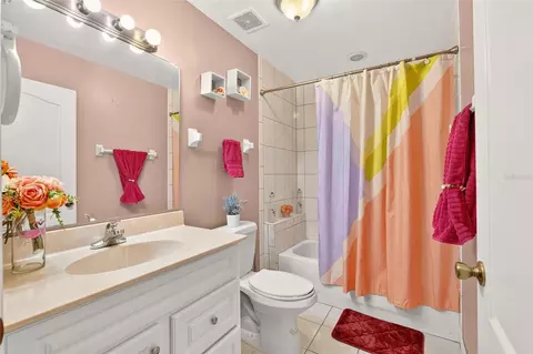 Bath - 118 Garnet Pl, Interlachen, FL 32148 photo 5 of 5