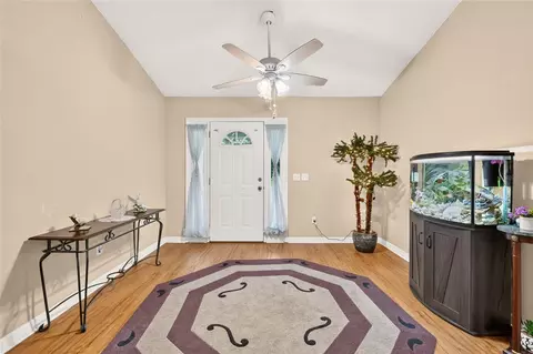 Entry Way - 118 Garnet Pl, Interlachen, FL 32148 photo 3 of 5