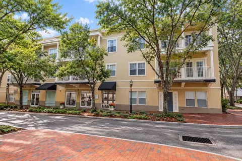 9116 SW 51st Rd #303, Gainesville, FL 32608