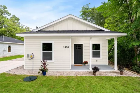 1508 NE 6th Ave, Gainesville, FL 32641