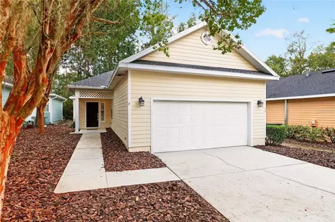 79 NW 48th Blvd #16, Gainesville, FL 32607