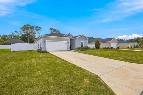 Exterior - 551 NW 4th Pl, Williston, FL 32696 photo 3 of 8