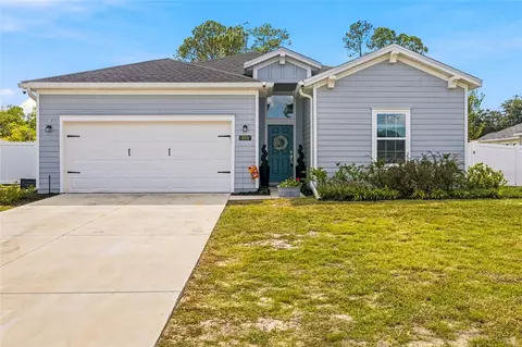 Exterior - 551 NW 4th Pl, Williston, FL 32696 photo 2 of 8