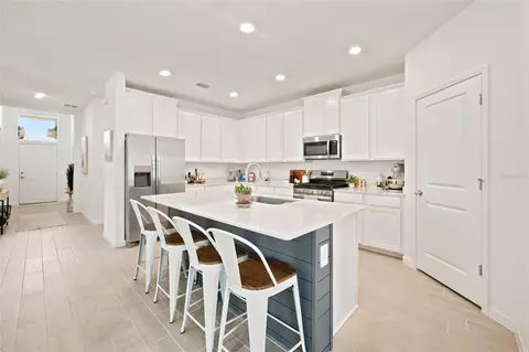 Kitchen - 551 NW 4th Pl, Williston, FL 32696 photo 2 of 5