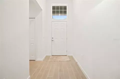 Entry Way - 551 NW 4th Pl, Williston, FL 32696 photo 2 of 4
