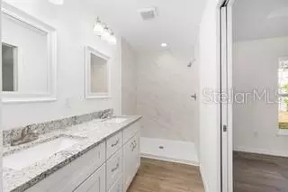 Entry Way - 15320 NE 2nd Pl, Williston, FL 32696 photo 5 of 5