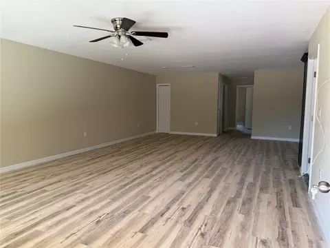Living - 15390 NE 5th St, Williston, FL 32696 photo 2 of 4