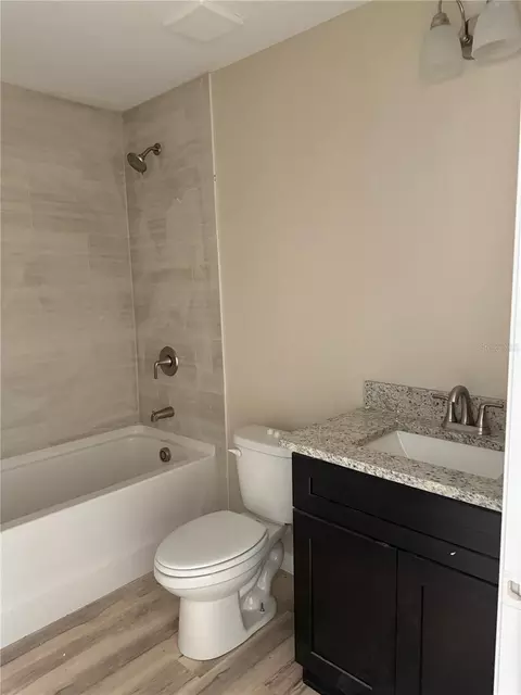 Bath - 15390 NE 5th St, Williston, FL 32696 photo 2 of 2