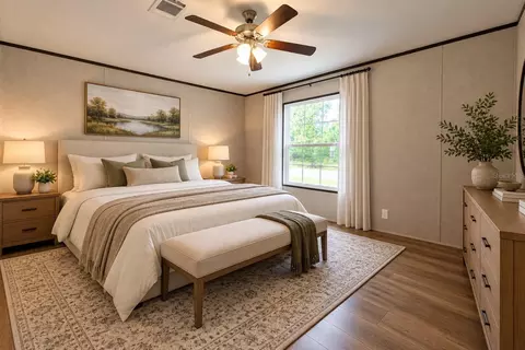 Bedroom - 419 Lily Trl, Interlachen, FL 32148 photo 2 of 8