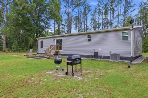 Exterior - 9367 254th Ter, O Brien, FL 32071 photo 5 of 5
